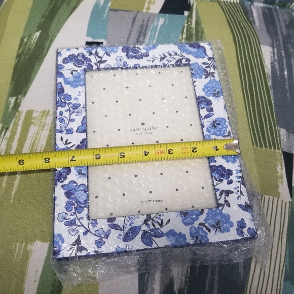 KATE SPADE New York Peacock Floral Picture Frame - Picture 4 of 7